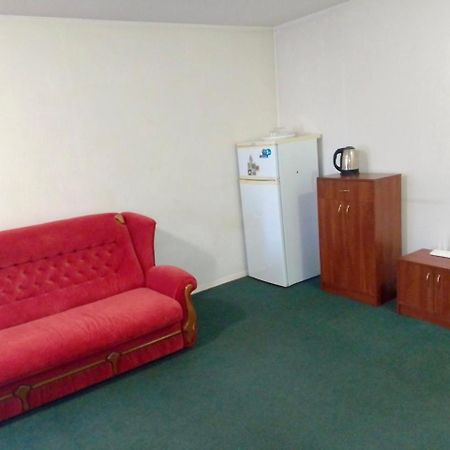 Mini Hotel Vesna Dnipro Exteriör bild