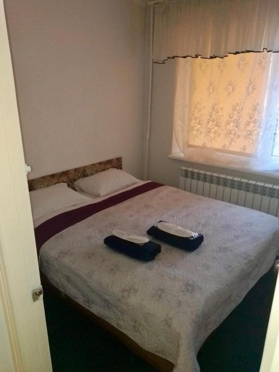 Mini Hotel Vesna Dnipro Exteriör bild